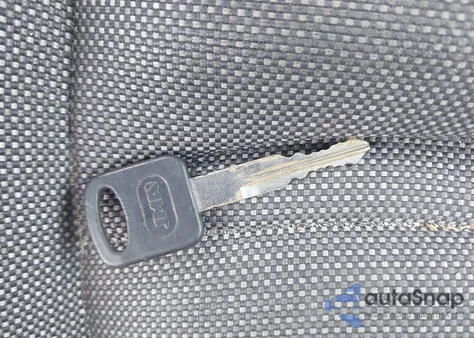 2010 Ford Crown Victoria Police Interceptor from USA, damaged, VIN 2FABP7BV5AX120570